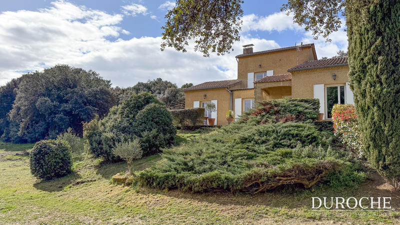 Maison - 166 m² - 5 pièces