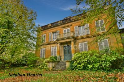 Maison de maîtres - 388 m² - 9 pièces