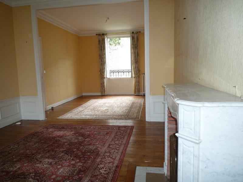 Maison - 170 m² - 10 pièces