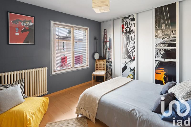 Maison - 168 m² - 8 pièces