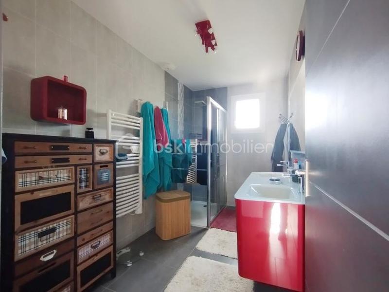 Maison - 103 m² - 5 pièces