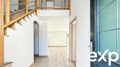 Maison - 122 m² - 6 pièces