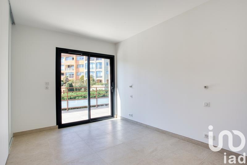 Appartement - 98 m² - 4 pièces