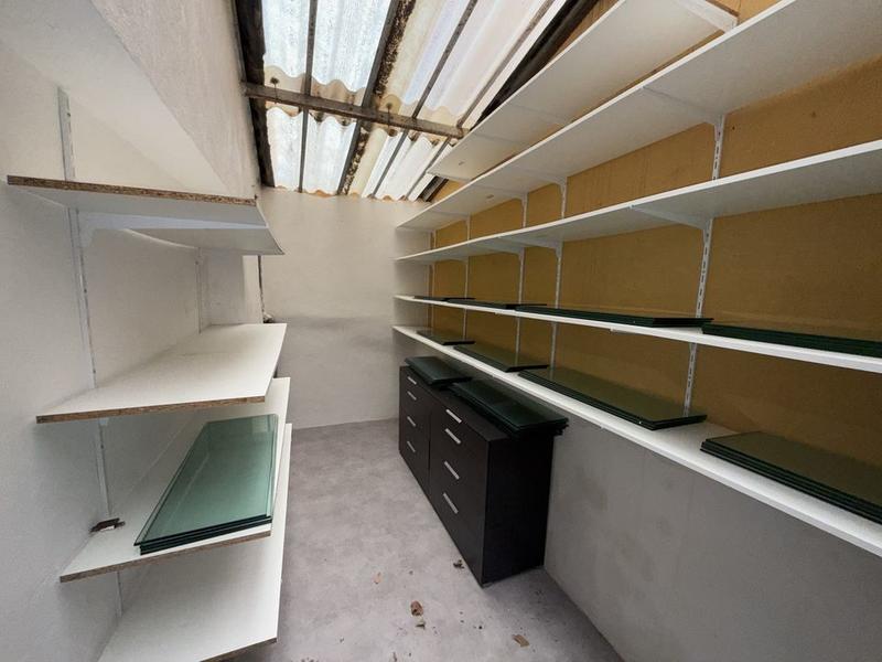 Immeuble - 222 m² - 7 pièces