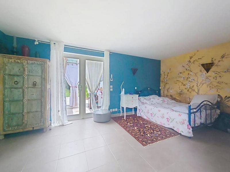 Maison - 144 m² - 8 pièces