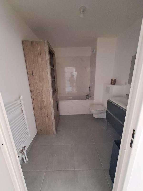 Appartement - 85 m² - 4 pièces