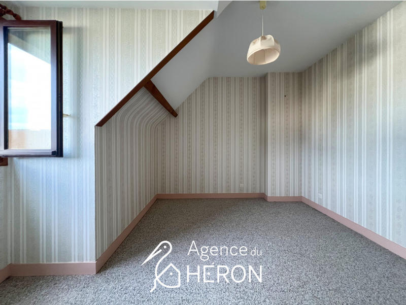 Maison - 122 m² - 7 pièces