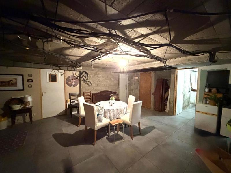 Maison - 160 m² - 7 pièces