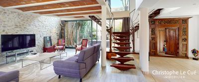 Maison en pierre - 256 m² - 8 pièces