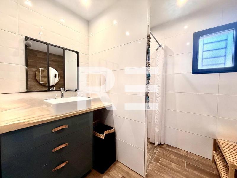 Villa - 100 m² - 4 pièces