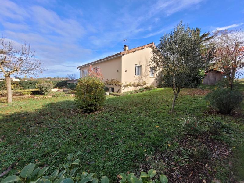 Maison - 106 m² - 4 pièces