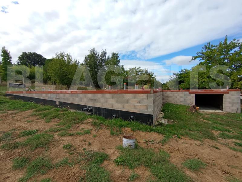 Terrain constructible - 1 480 m²