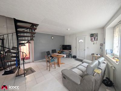 Maison de ville - 57 m² - 4 pièces