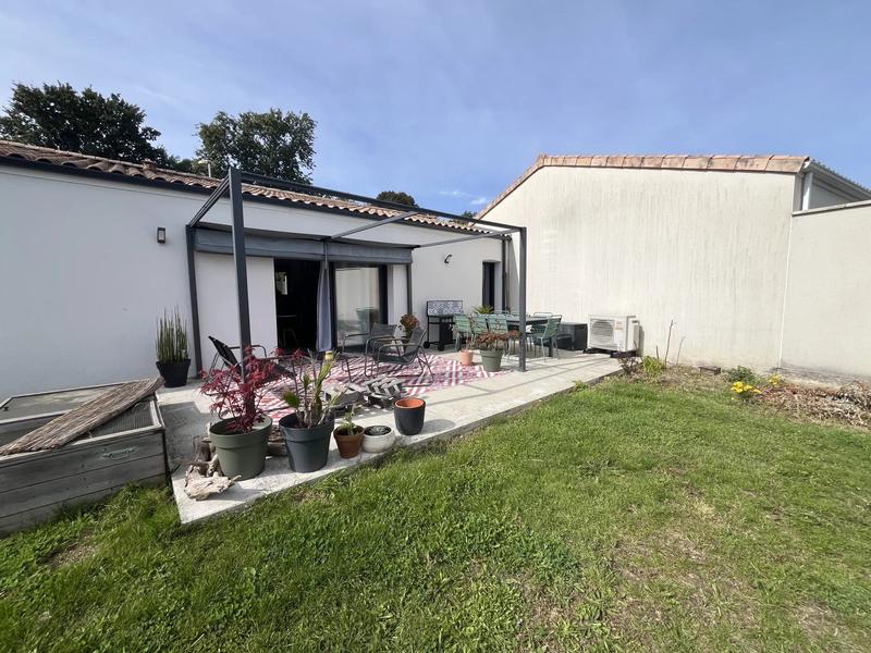 Maison - 111 m² - 4 pièces