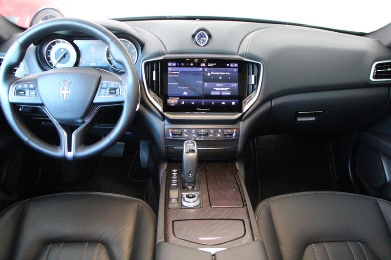 Maserati Ghibli 2.0 Hybrid 330 Auto