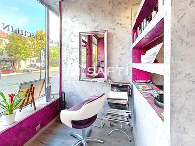 Local commercial - 45 m² - 2 pièces