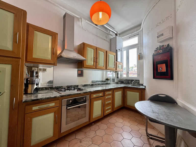 Appartement - 122 m² - 5 pièces