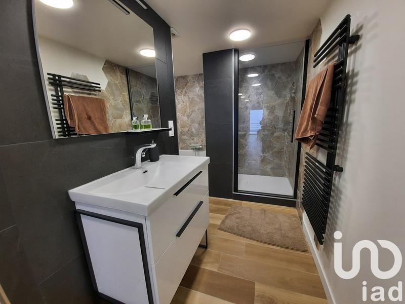 Maison - 199 m² - 6 pièces