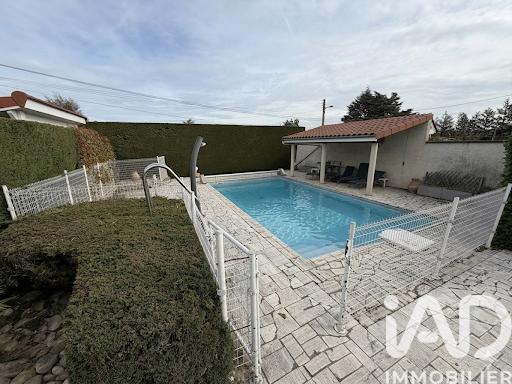 Maison - 170 m² - 7 pièces