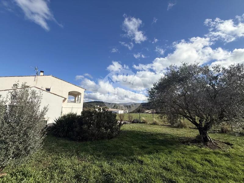 Maison - 115 m² - 4 pièces