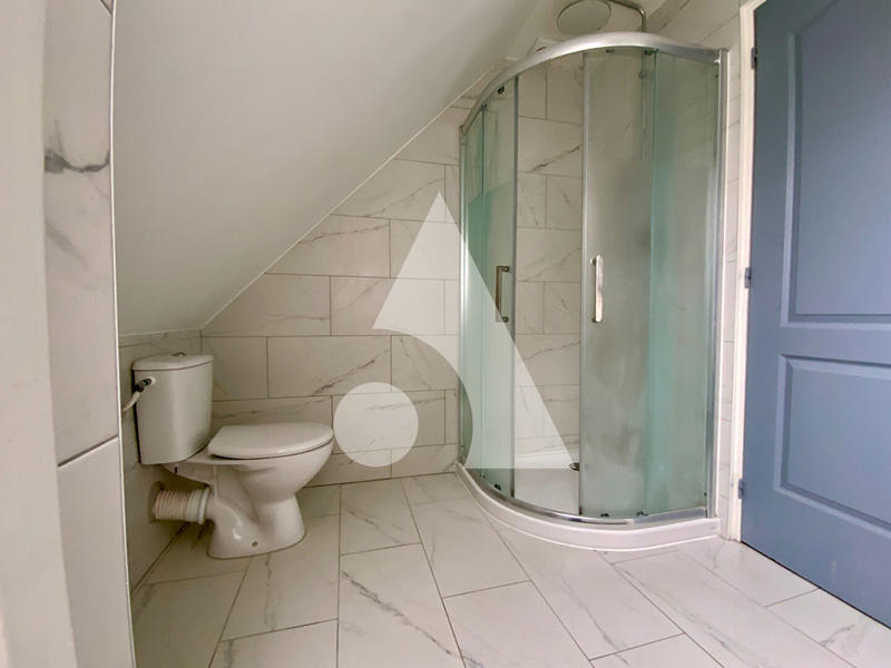 Maison - 114 m² - 5 pièces