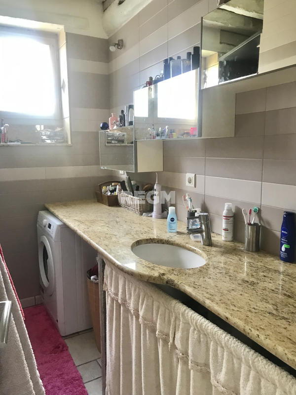 Maison - 109 m² - 5 pièces