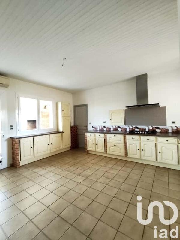 Maison - 200 m² - 5 pièces