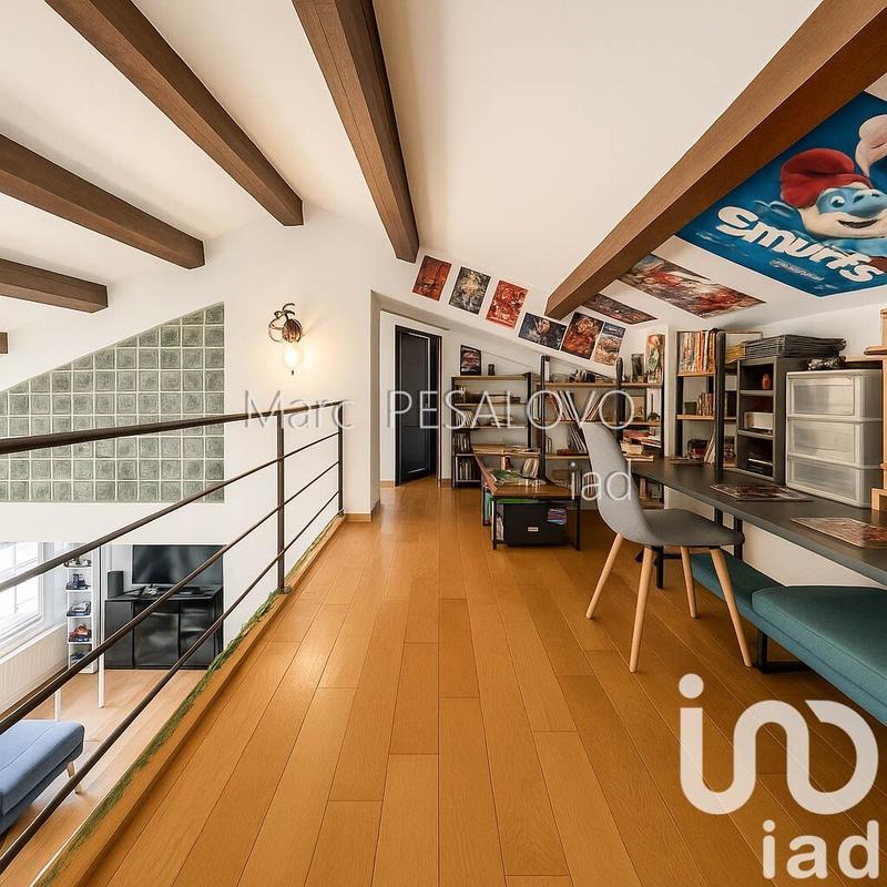 Maison - 180 m² - 8 pièces