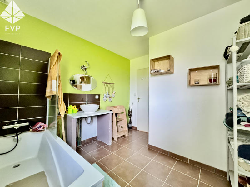 Maison - 106 m² - 4 pièces