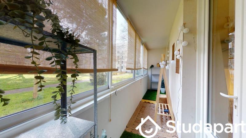 Chambre - 11 m² - 1 pièce