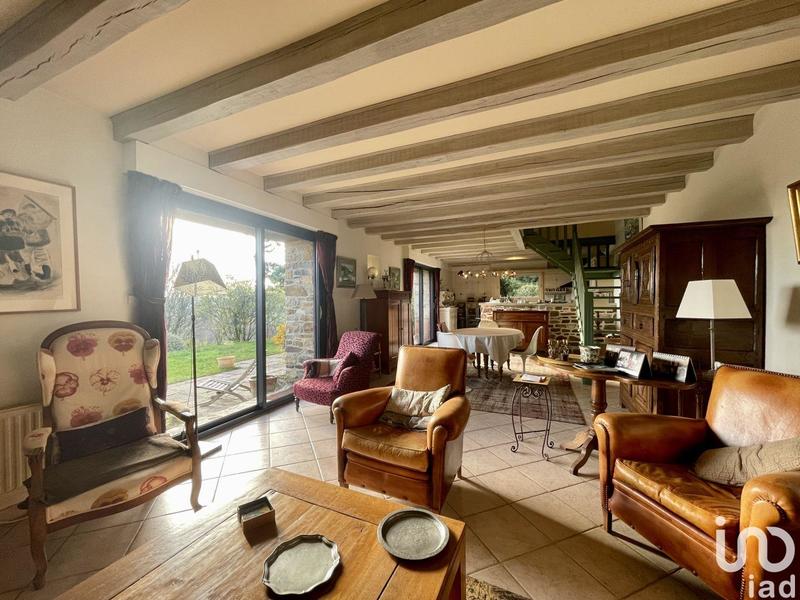 Maison - 142 m² - 7 pièces