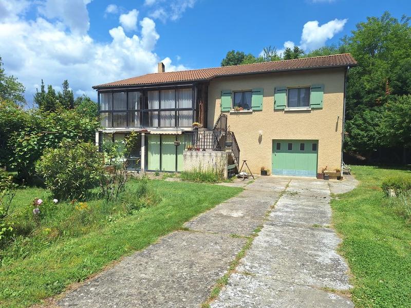 Maison - 110 m² - 5 pièces