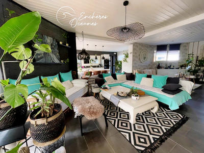 Maison - 161 m² - 4 pièces