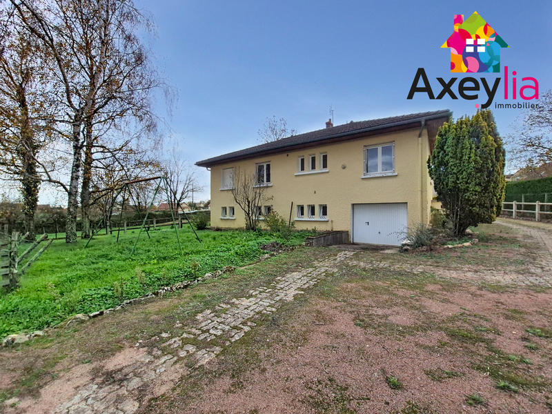 Maison - 104 m² - 5 pièces