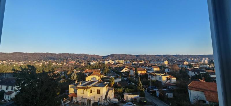 Appartement - 77 m² - 4 pièces