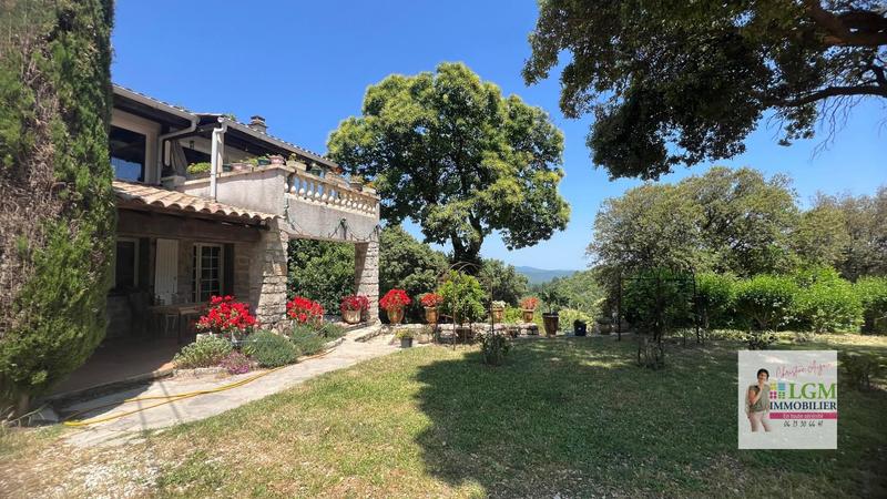 Maison - 175 m² - 7 pièces