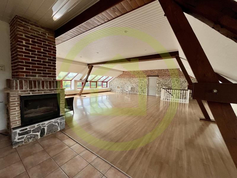 Maison - 376 m² - 7 pièces