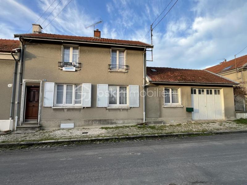 Maison de village - 158 m² - 6 pièces