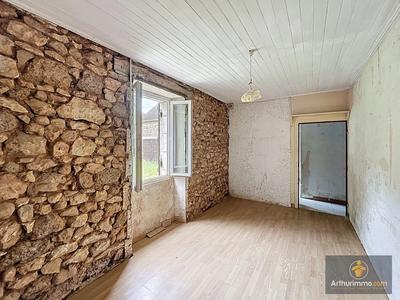 Maison - 122 m² - 6 pièces