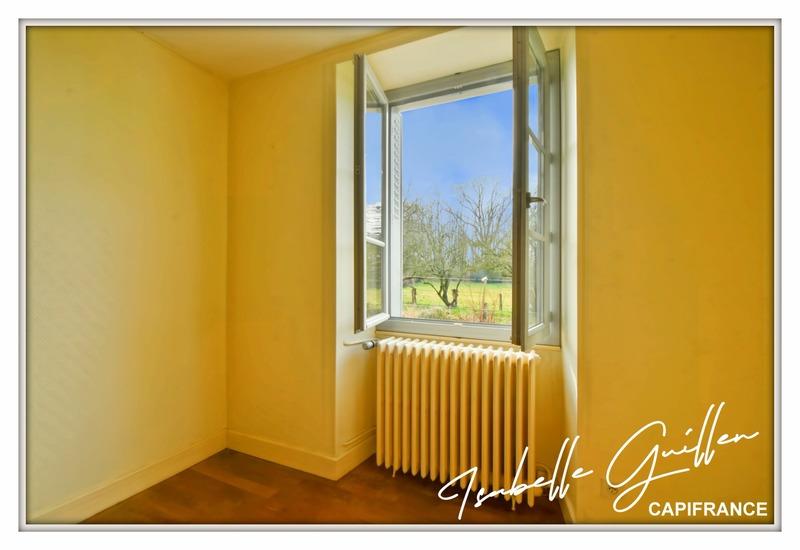 Propriété - 140 m² - 6 pièces