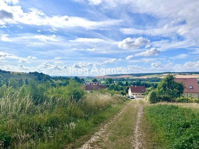 Terrain constructible - 1 666 m²