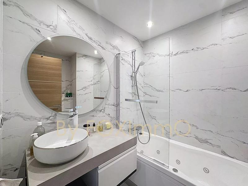 Appartement - 97 m² - 4 pièces