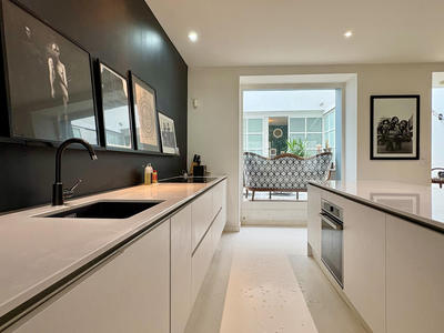 Loft - 170 m² - 3 pièces