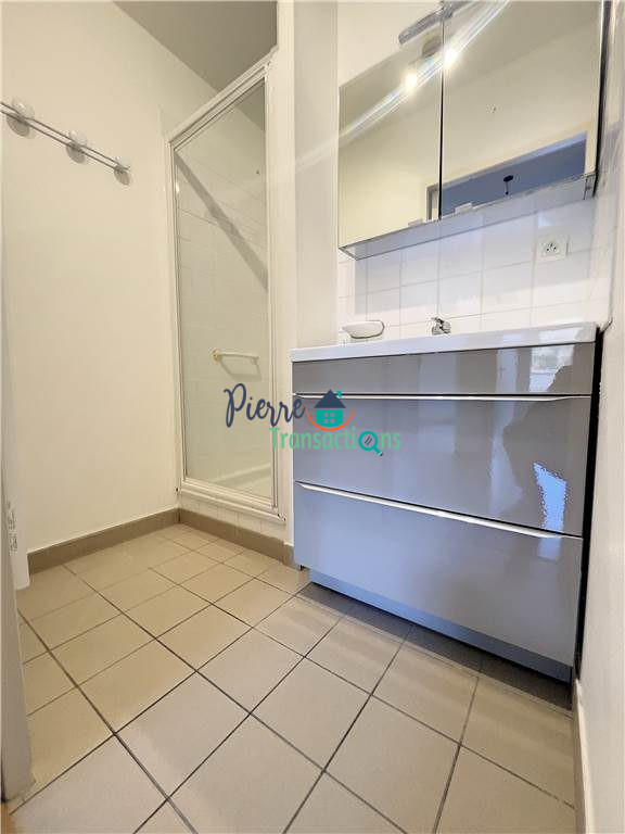 Appartement - 92 m² - 4 pièces