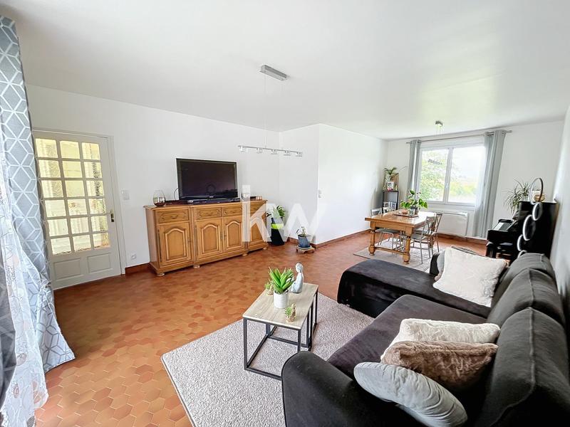 Maison - 135 m² - 7 pièces