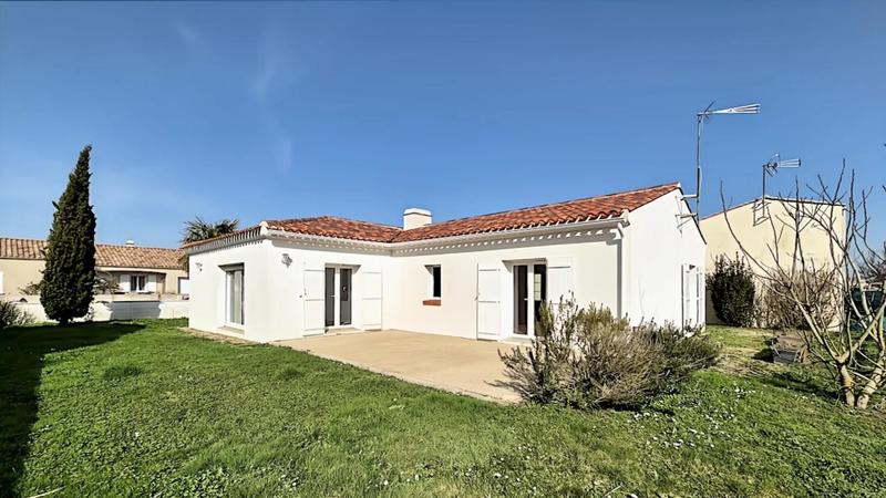 Maison - 95 m² - 5 pièces