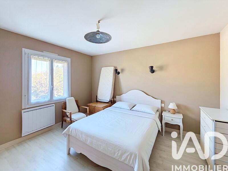 Maison - 172 m² - 7 pièces