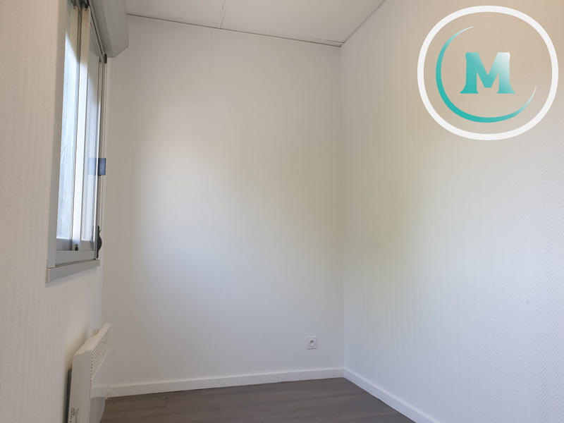 Bureau - 14 m² - 1 pièce