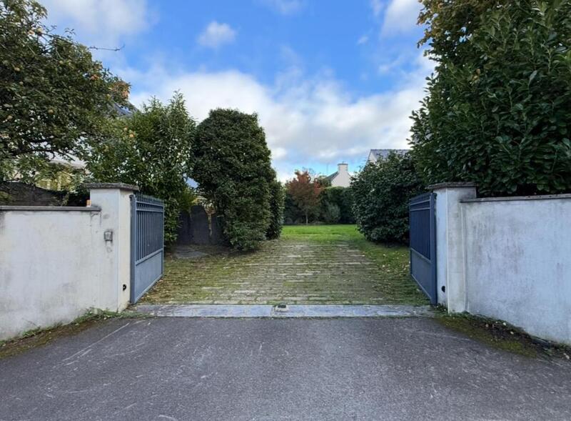 Maison - 153 m² - 8 pièces