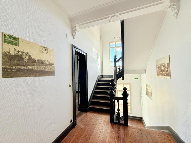 Immeuble - 500 m² - 16 pièces